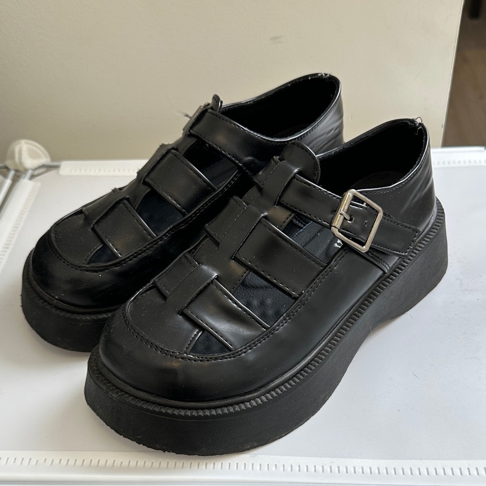 Black Platform Buckle Shoes